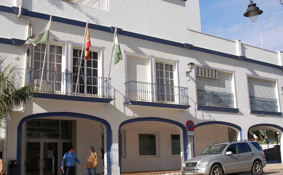 Batalla sindical en el Ayuntamiento de Estepona | Diario Sur